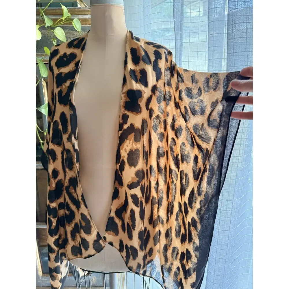 Y2k Steve Madden Wrap Kimono Leopard Print Shawl w/Sleeves One Size Cheetah